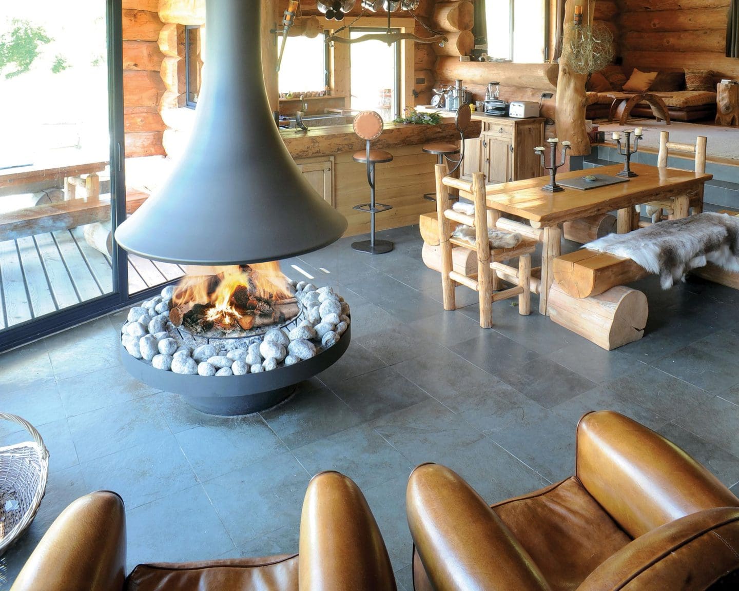 Stock Image - Ambiance - Eva Ambiance - Builders Materials