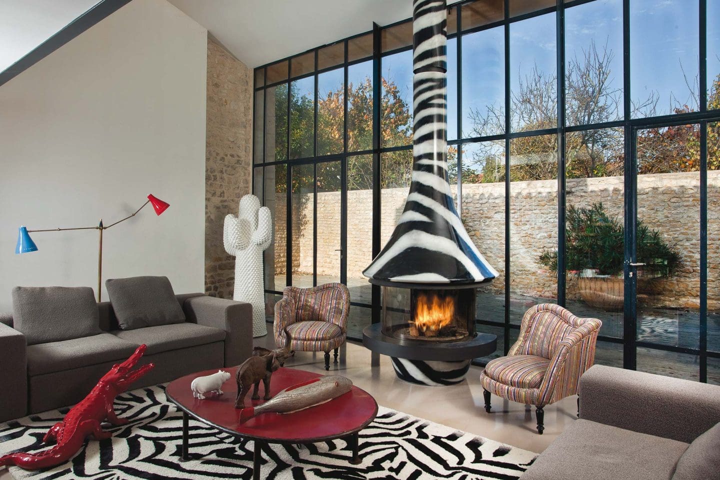 Stock Image - Ambiance - Eva Ambiance - Builders Materials